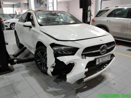 MERCDEEZ BENZ  A200 Limo